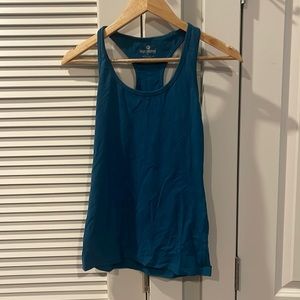90 degree Small blue workout top